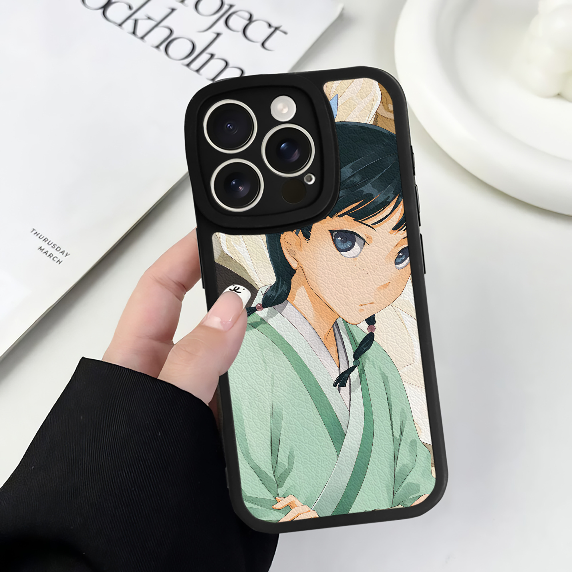 薬屋のひとりごと The Apothecary Diaries 【iPhone 16シリーズ対応】シリコンスマホケース（レザー調） 材質：シリコン
